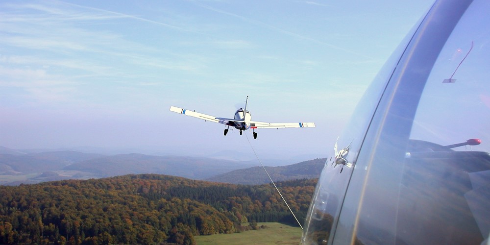 Eifelrundflüge Segelflugzeug Flugplatz Daun